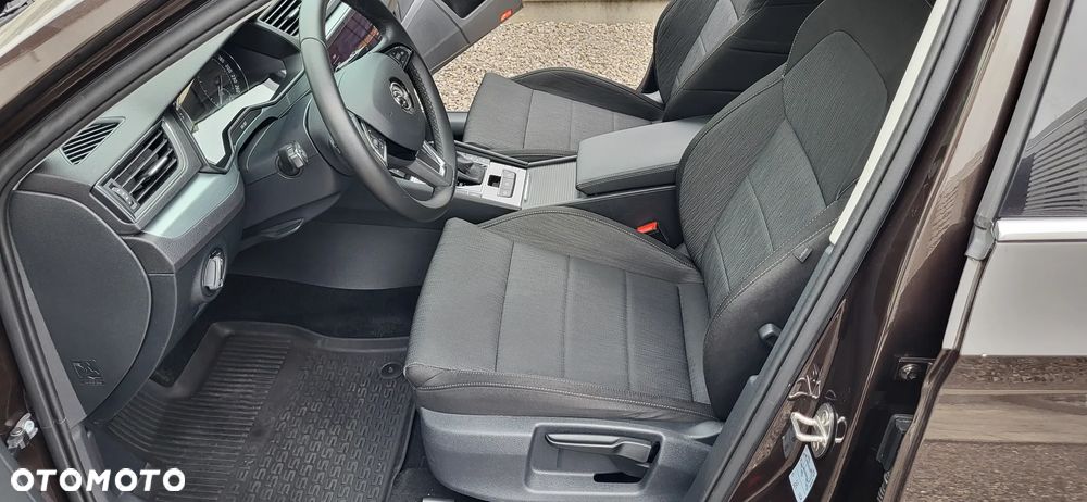 Skoda Superb 2.0 TDI Ambition DSG - 10