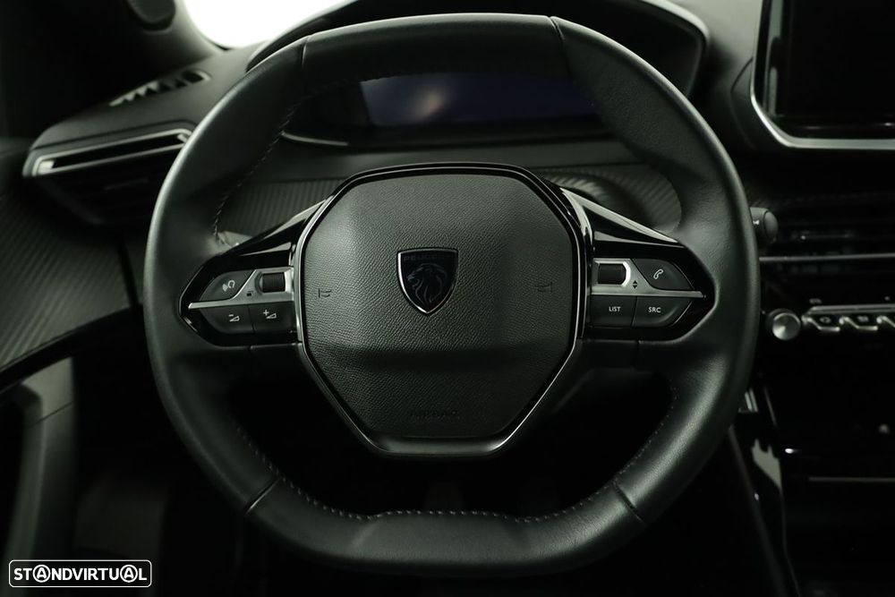Peugeot 2008 1.2 PureTech Allure - 15
