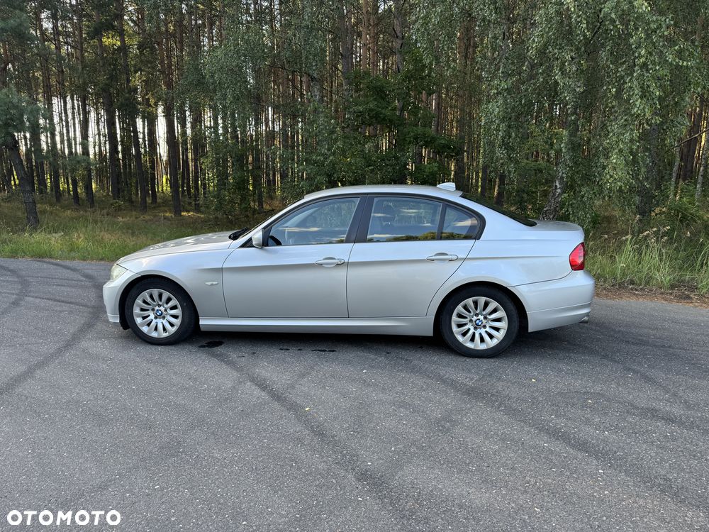 BMW Seria 3 320d - 9