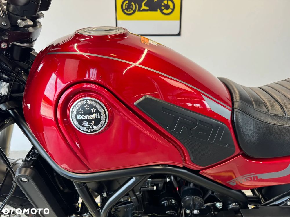 Benelli Leoncino Trail - 21