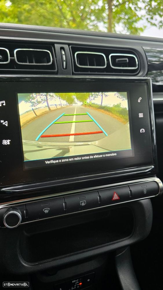 Citroën C3 1.2 PureTech Shine EAT6 - 15