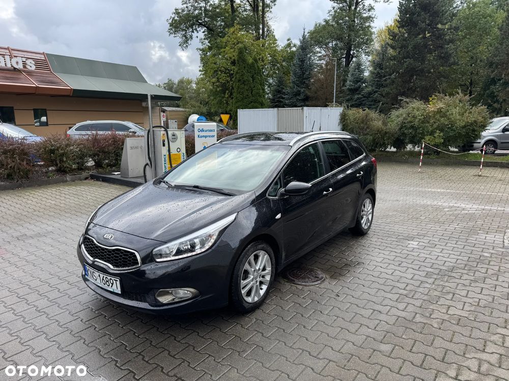 Kia Ceed Cee'd 1.6 GDI M - 9