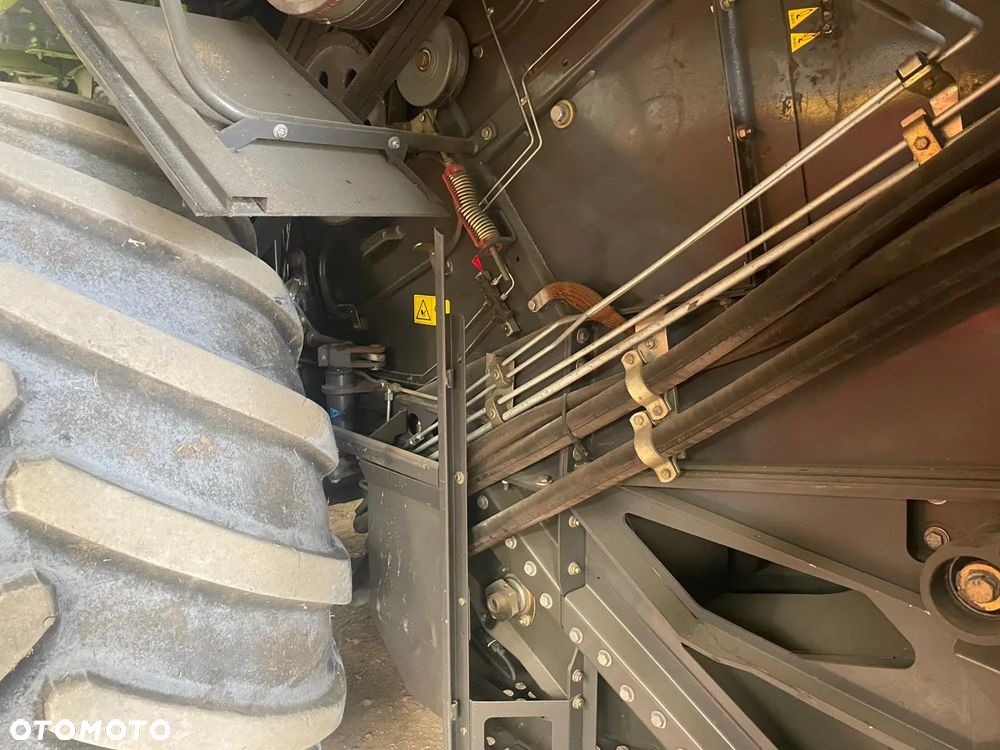 Claas Lexion 600 - 6