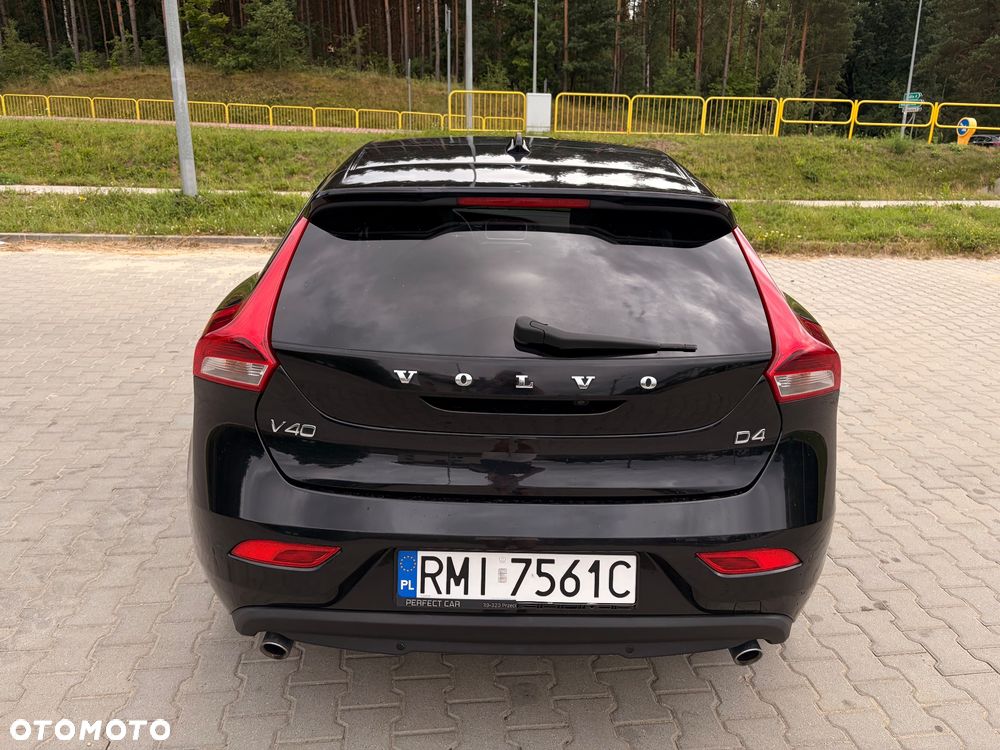 Volvo V40 D4 Summum - 13