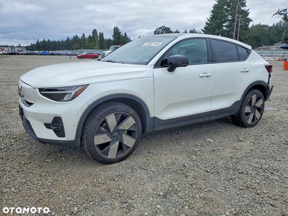 Volvo C40 Recharge Twin Motor Plus - 2