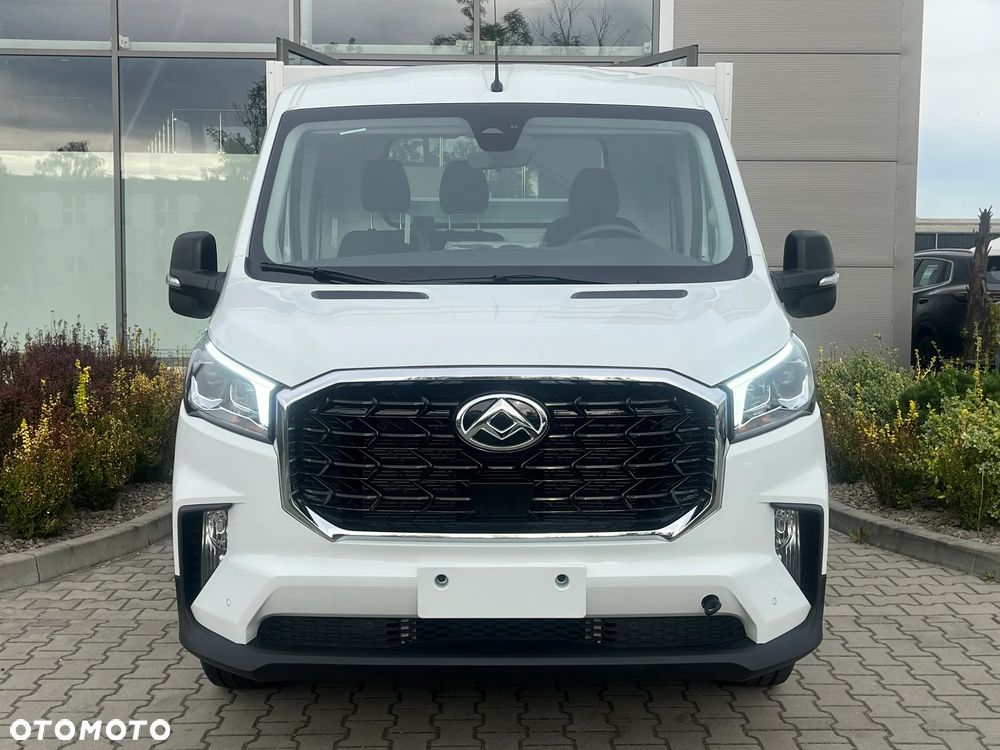 Maxus Delivery 9 - 3