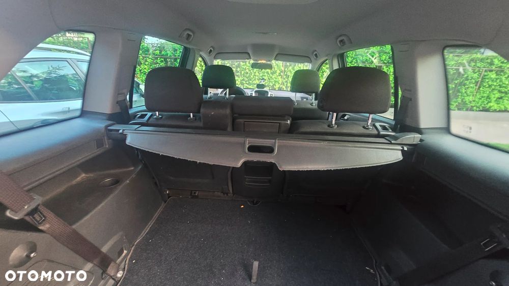 Opel Zafira 1.6 - 11