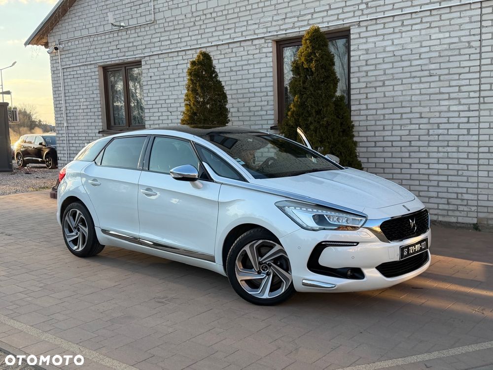 DS Automobiles DS 5 - 8