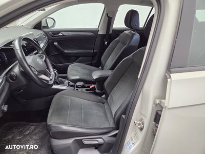 Volkswagen T-Roc - 5