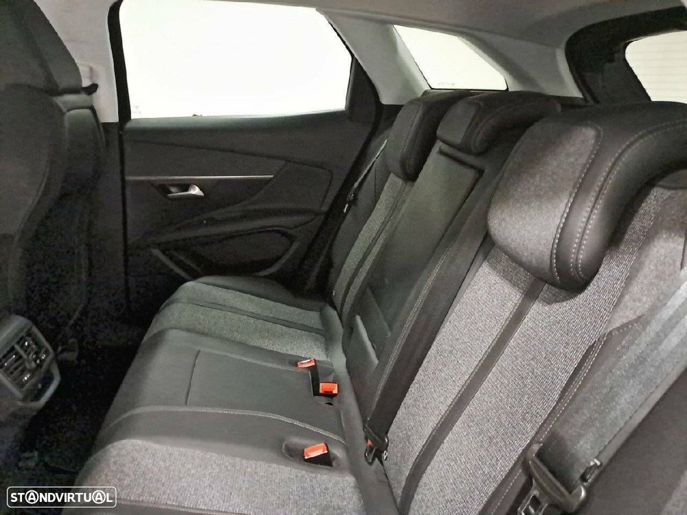 Peugeot 3008 1.6 Hybrid Allure e-EAT8 - 10