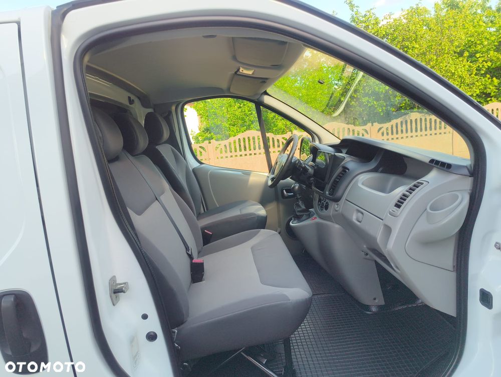 Renault TRAFIC - 18