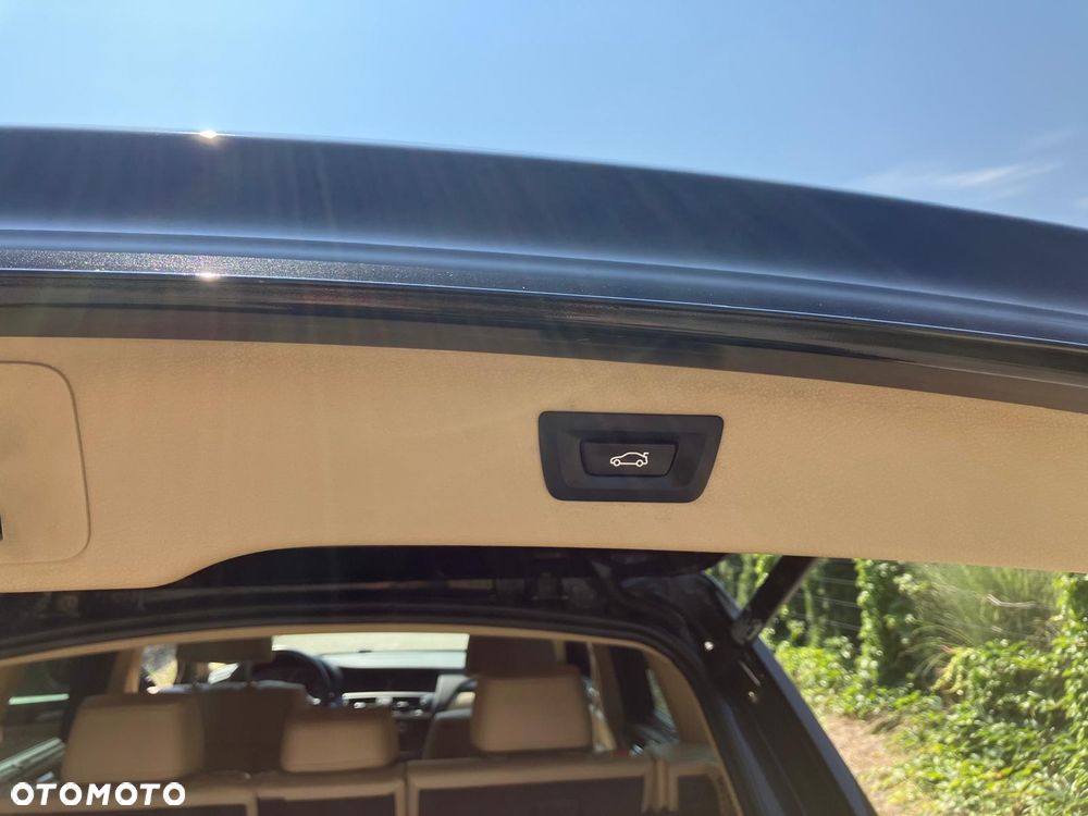 BMW X3 xDrive20d - 16