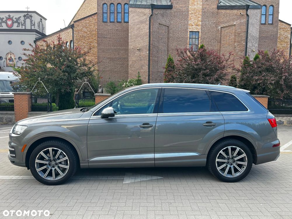 Audi Q7 - 2