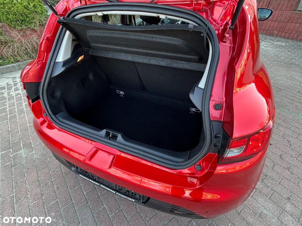 Renault Clio TCe 90 Limited - 28