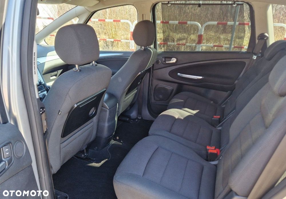 Ford S-Max 2.0 TDCi DPF Titanium - 25