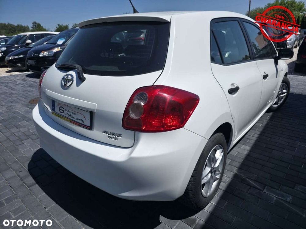 Toyota Auris 1.4 D-4D Premium - 11