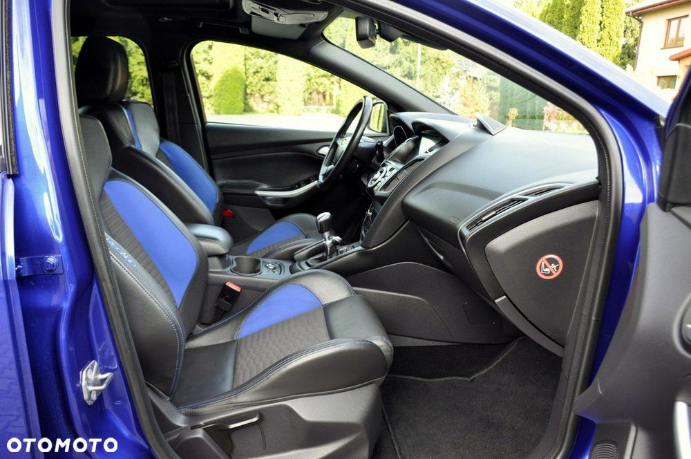 Ford Focus - 17