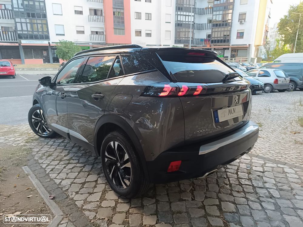 Peugeot 2008 PureTech 130 EAT8 GT - 6