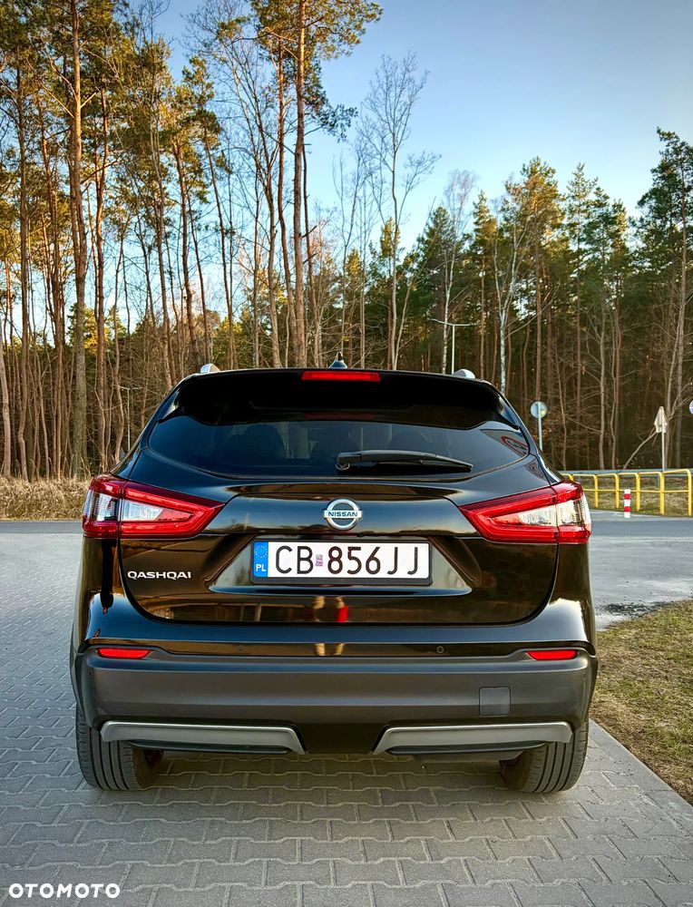 Nissan Qashqai 1.5 dCi N-Connecta - 6