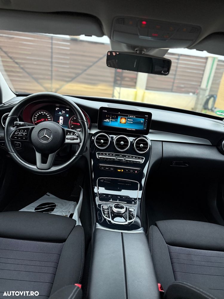 Mercedes-Benz C 220 d T 9G-TRONIC - 5