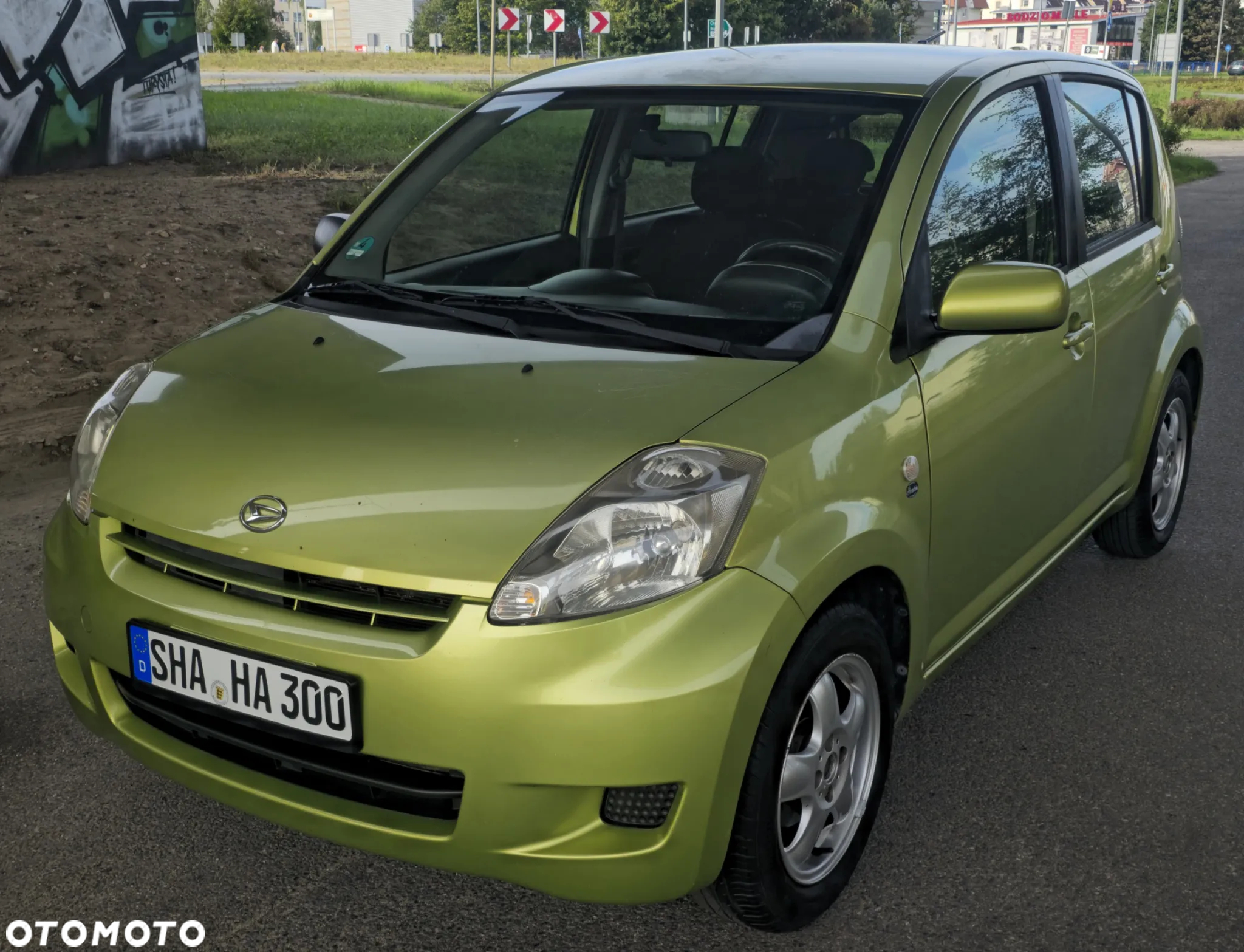Daihatsu Sirion 1.0 CooLine - 2