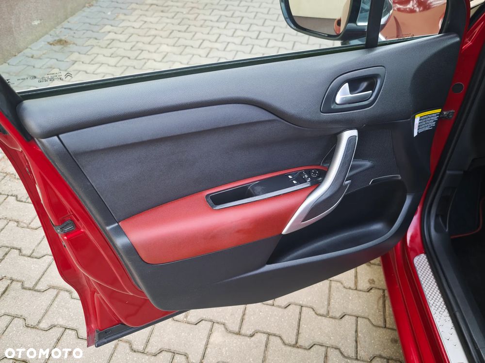 Citroën DS4 BlueHDi 150 S&S SoChic - 18