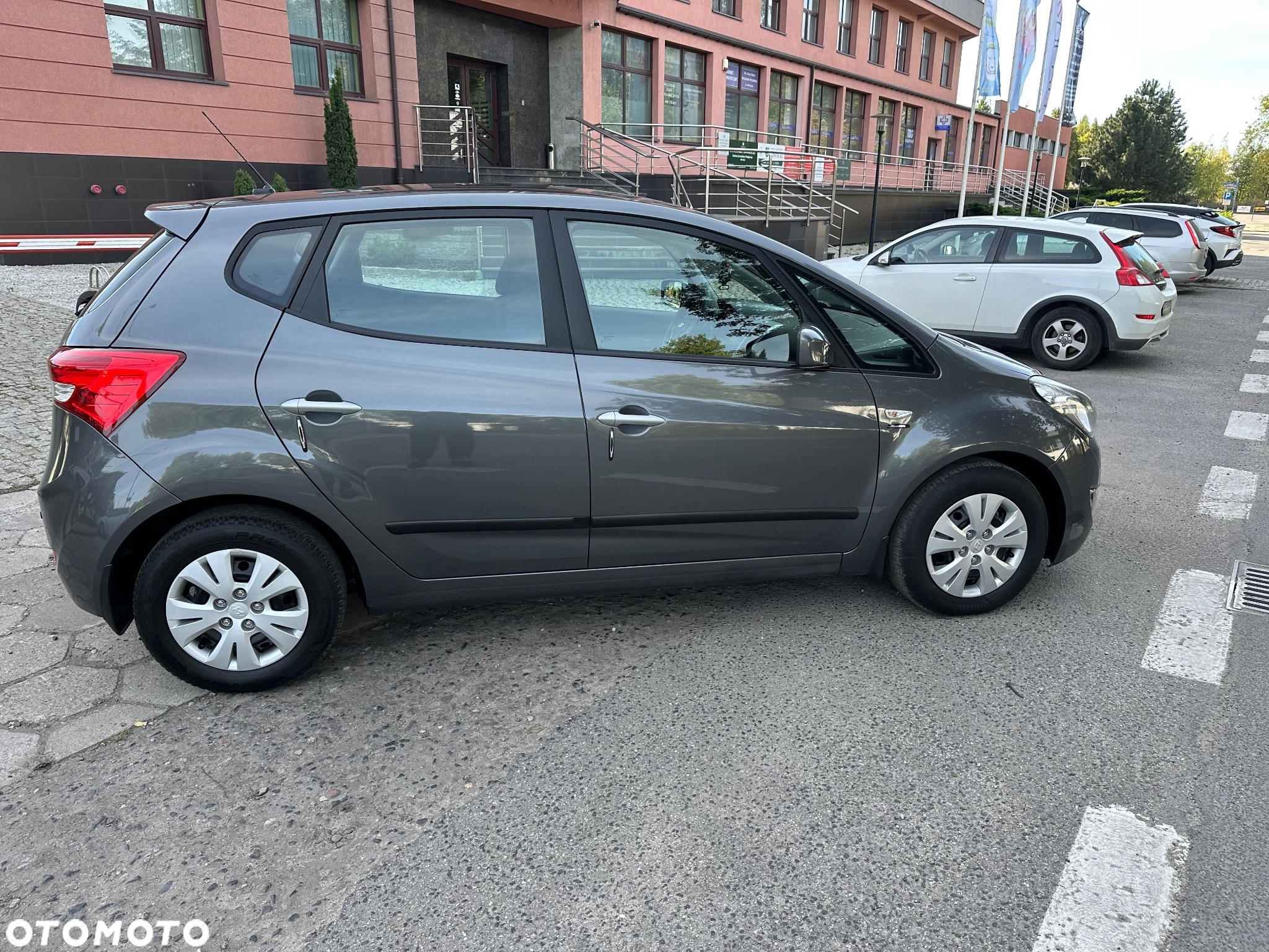 Hyundai ix20 1.4 Classic + - 9