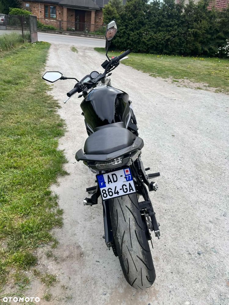 Yamaha XJ - 4