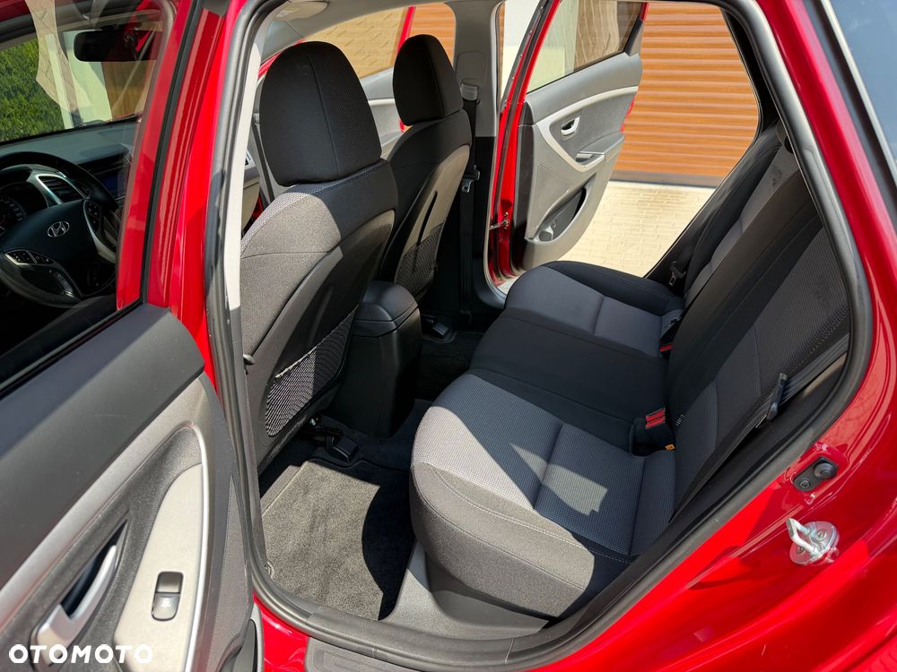 Hyundai i30 1.6 CRDi Comfort - 12