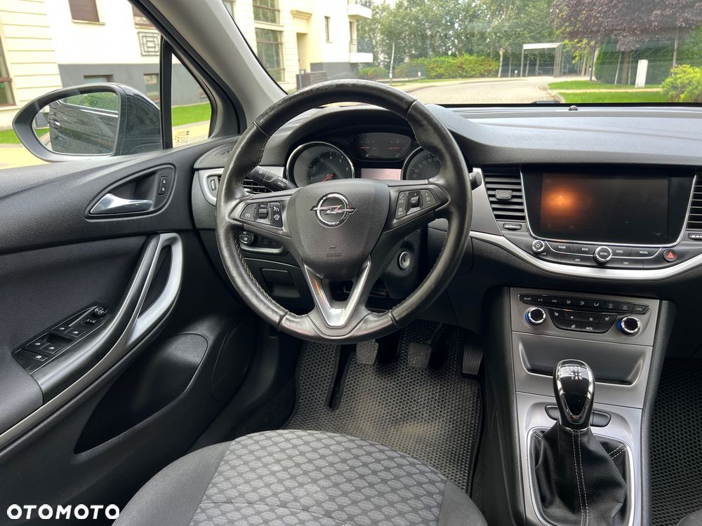 Opel Astra 1.4 T Enjoy - 13