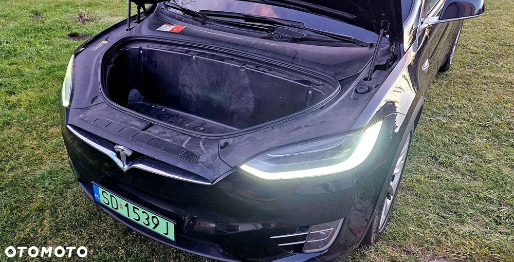 Tesla Model X Long Range Plus - 9