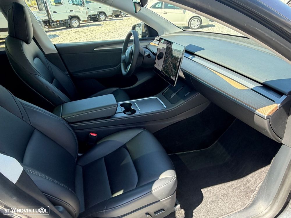 Tesla Model Y Long Range Tração Integral - 13