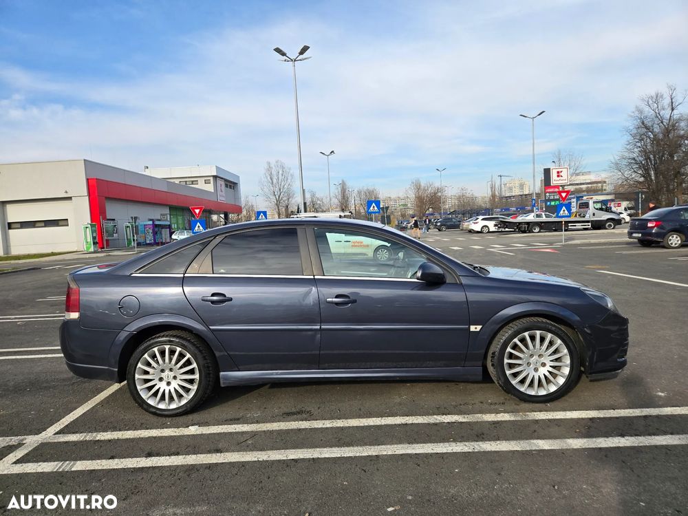 Opel Vectra 1.9 CDTI Sport/GTS - 3