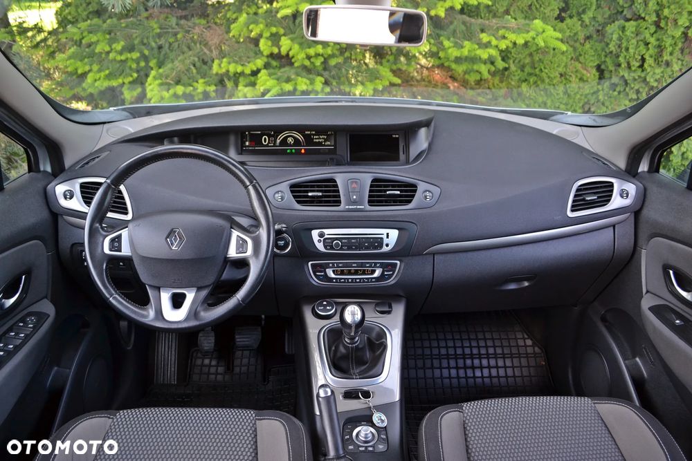 Renault Scenic - 20
