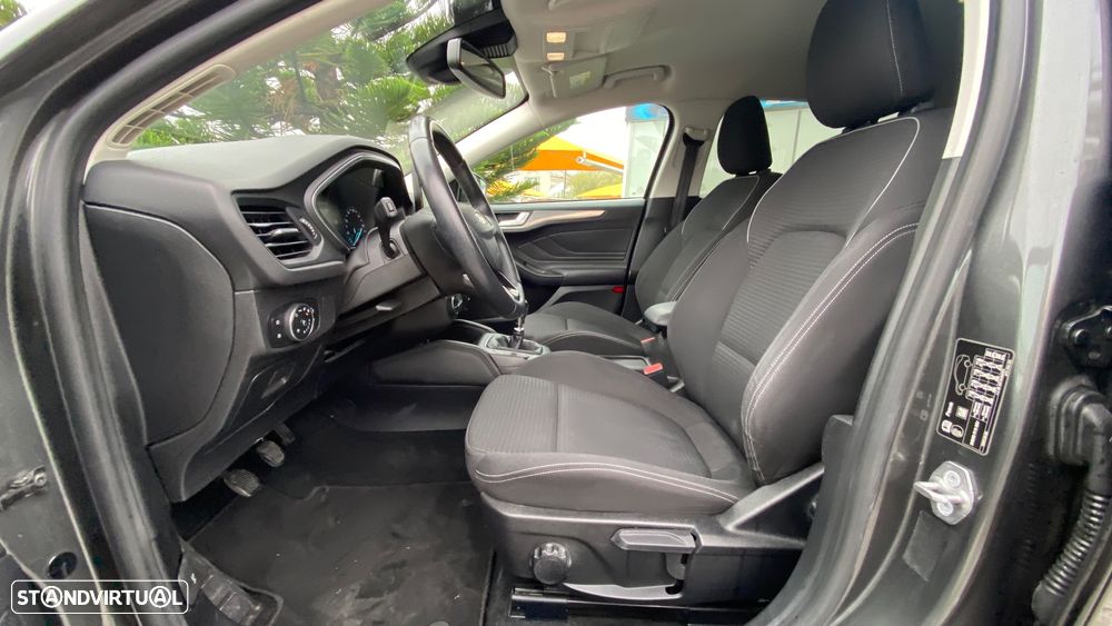 Ford Focus SW 1.5 TDCi EcoBlue Titanium - 21