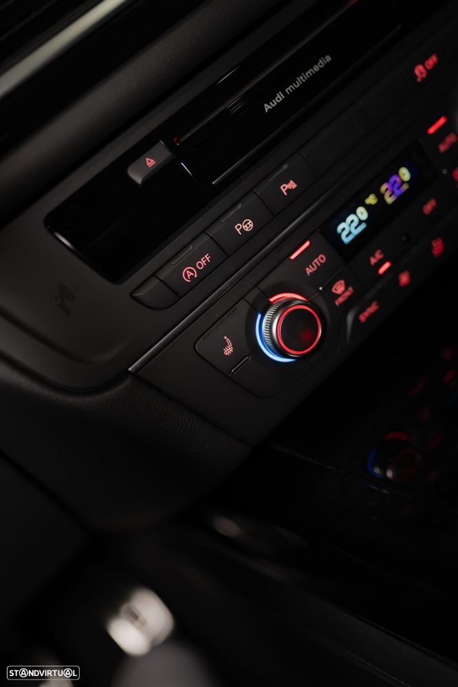 Audi A6 Avant 2.0 TDi S-line S tronic - 48