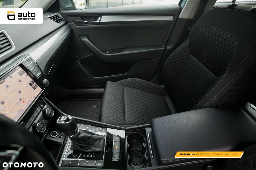 Skoda Superb 2.0 TDI Style DSG - 29
