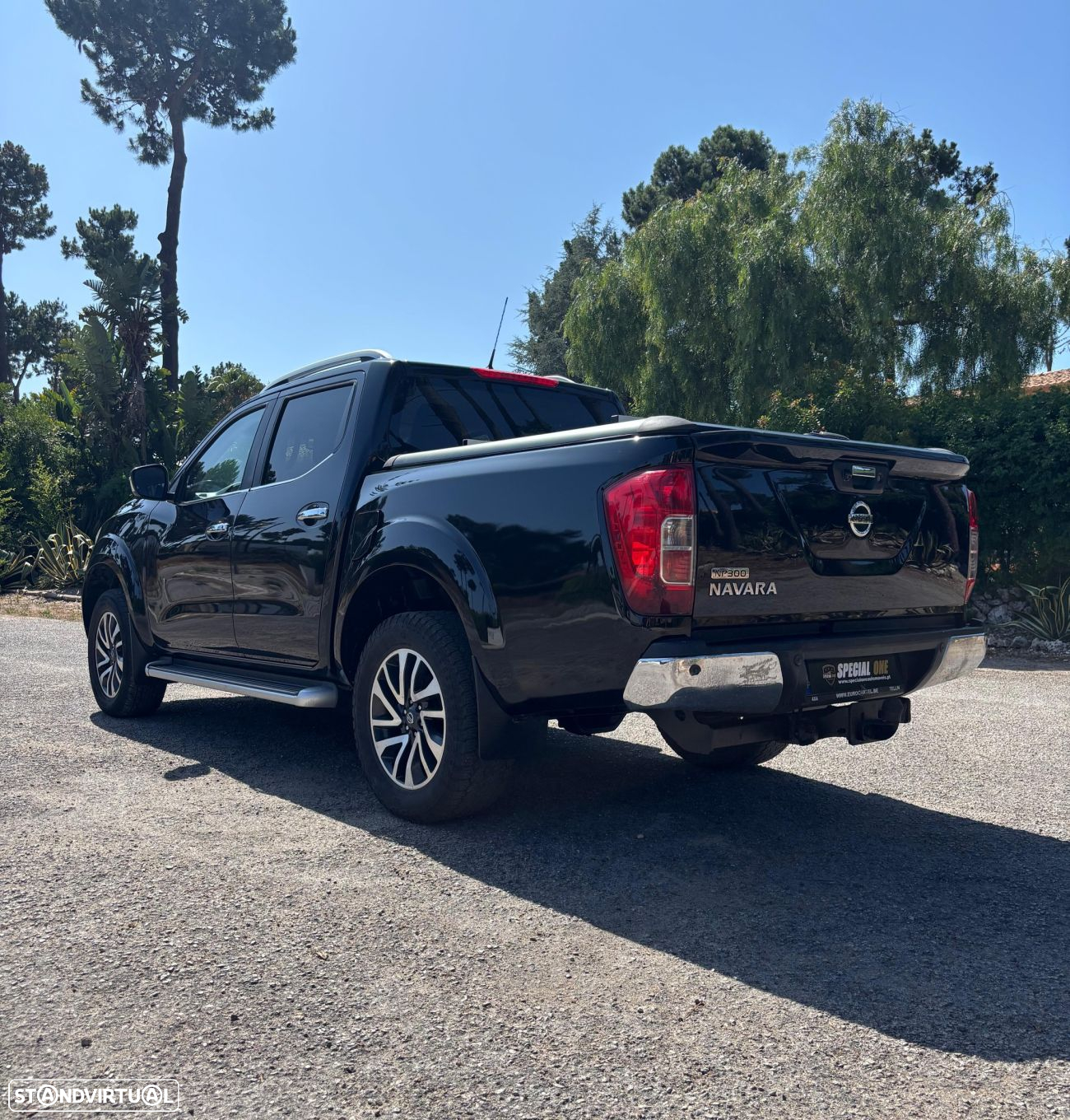 Nissan Navara DC 4x4 S&S Acenta - 3