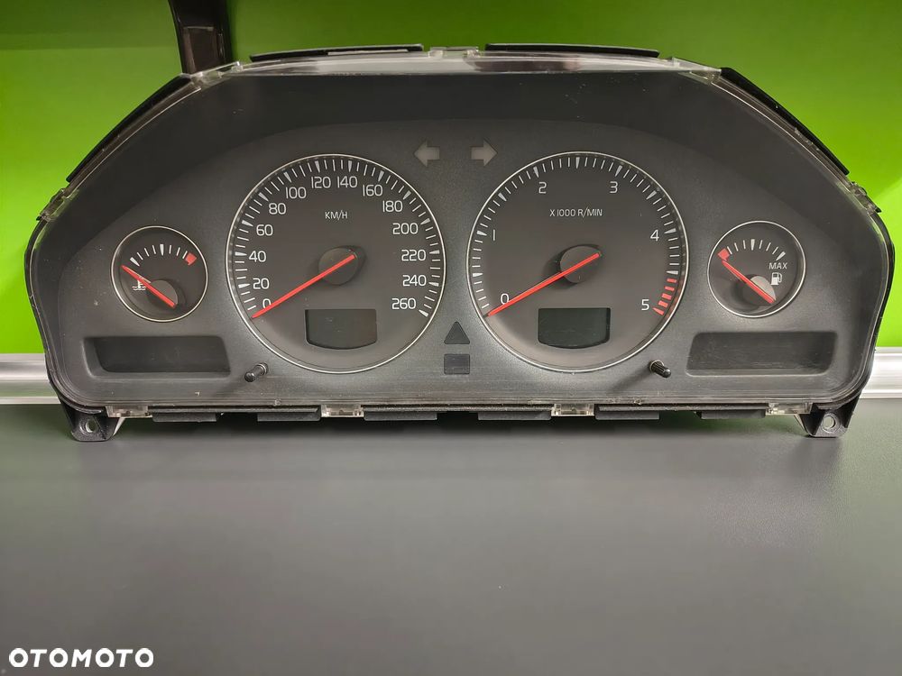 DIM licznik volvo - 2
