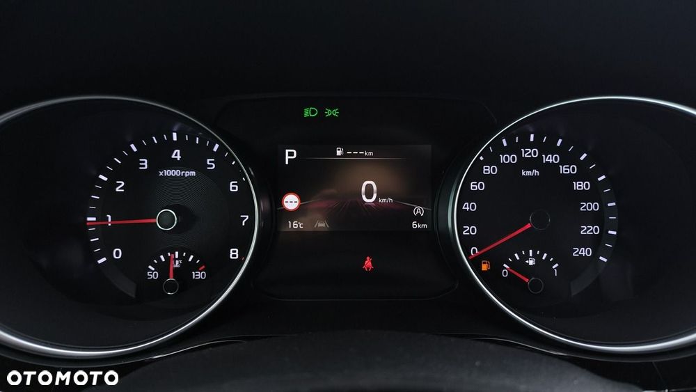 Kia XCeed - 19