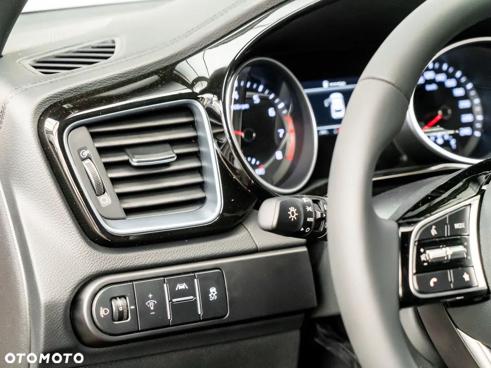 Kia XCeed 1.6 T-GDI Tribute DCT - 18