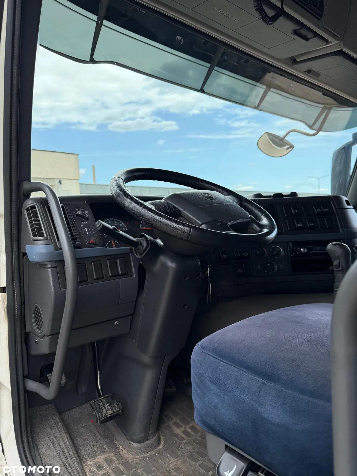 Volvo FM 6XR - 8