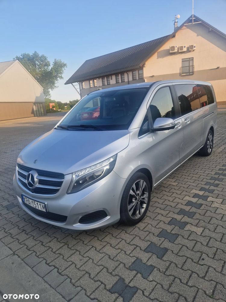 Mercedes-Benz Klasa V 250 (BlueTEC) d Avantgarde 7G-Tronic (ekstra d³) - 4