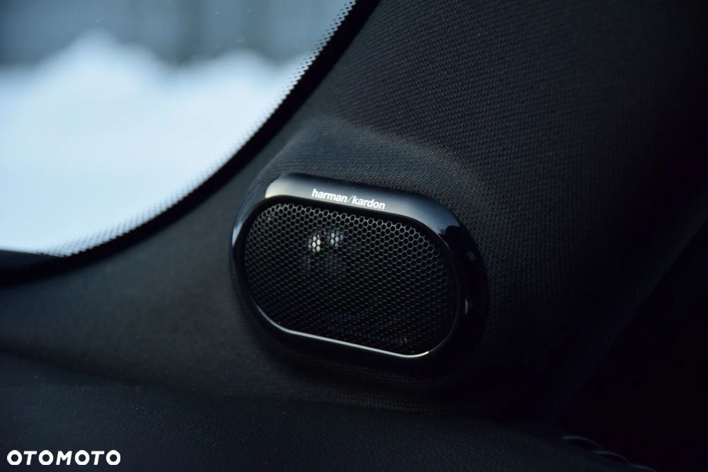 MINI Cooper SE Resolute Edition - 38