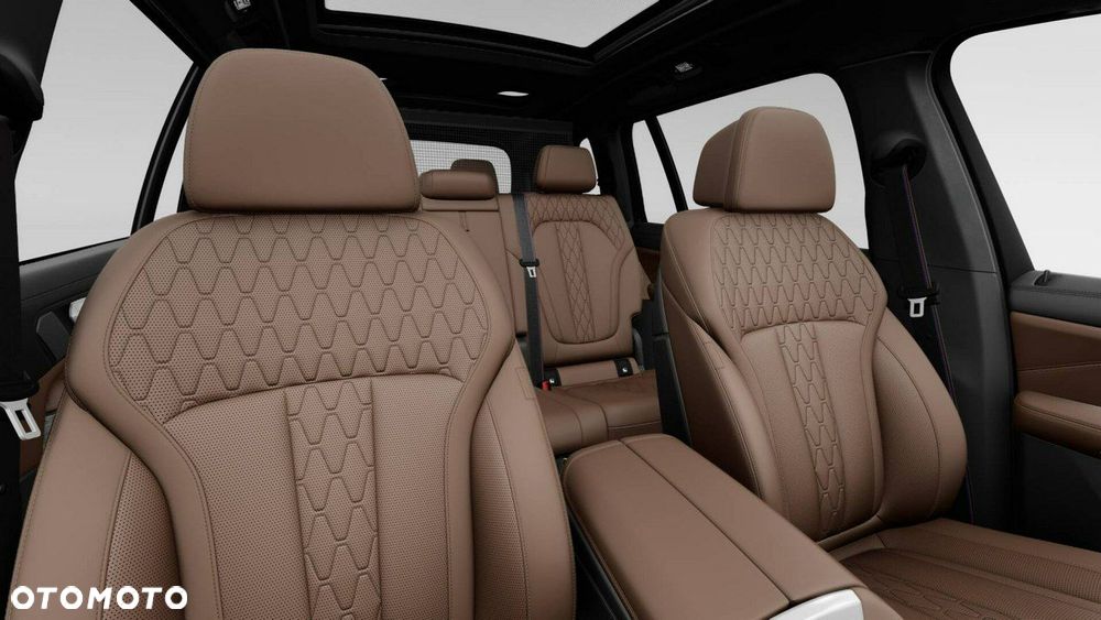 BMW X7 - 14