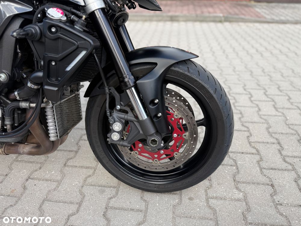 Yamaha MT - 5