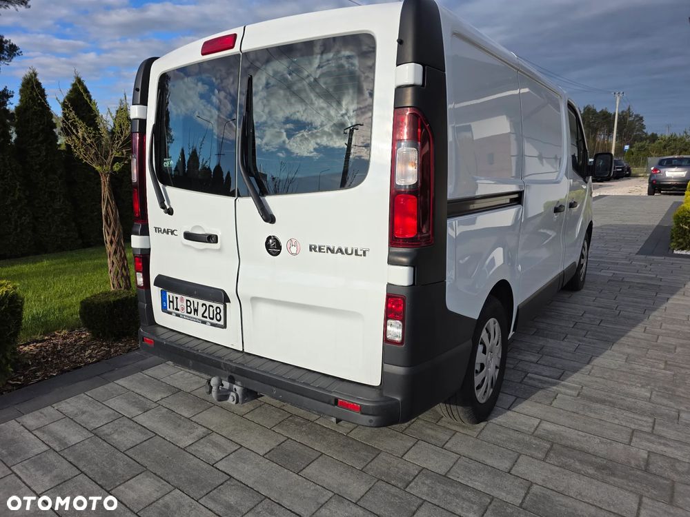 Renault TRAFIC - 8