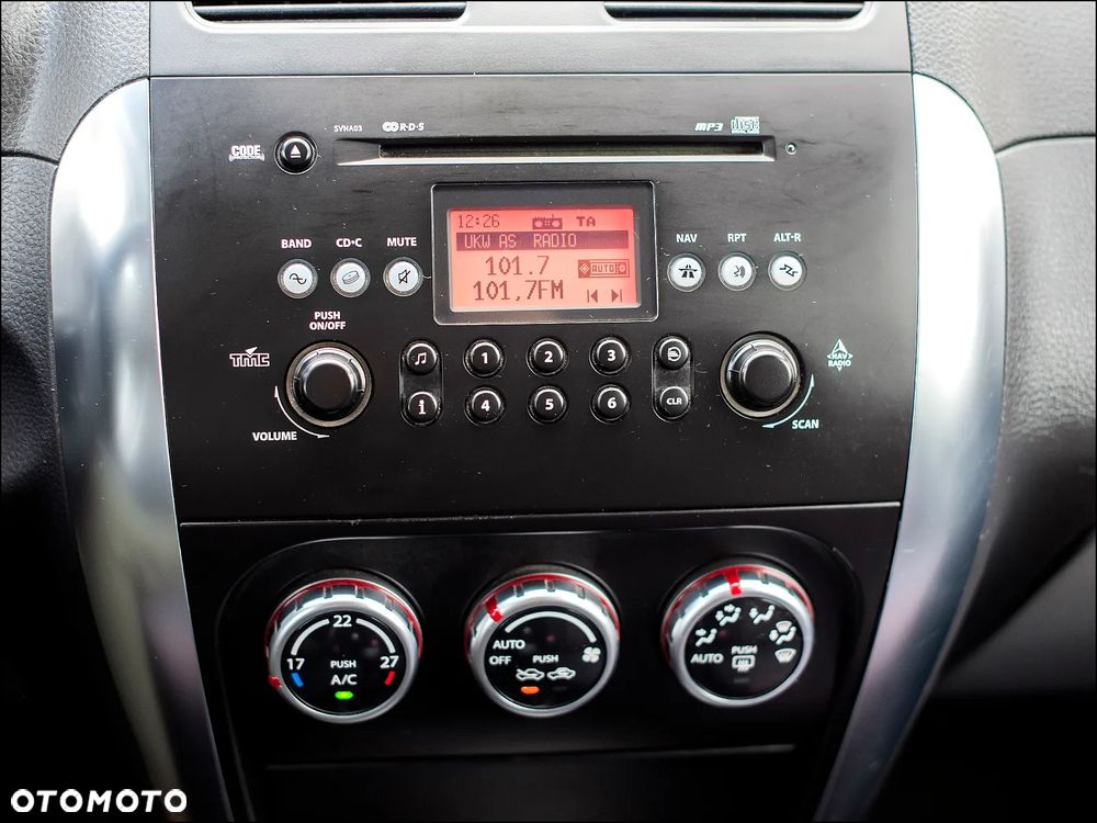 Suzuki SX4 1.6 VVT 4x4 Comfort - 24