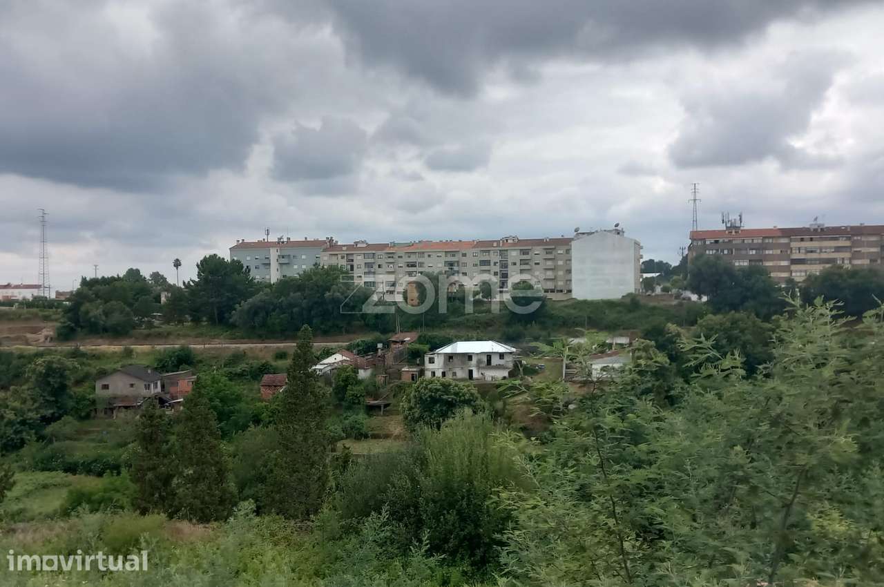 Terreno para Desenvolvimento Habitacional em Águeda - Grande imagem: 4/17