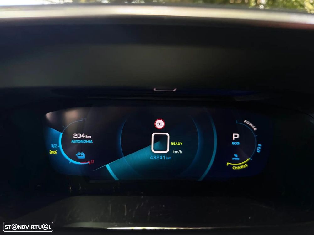 Peugeot e-208 50 kWh Allure Pack - 31